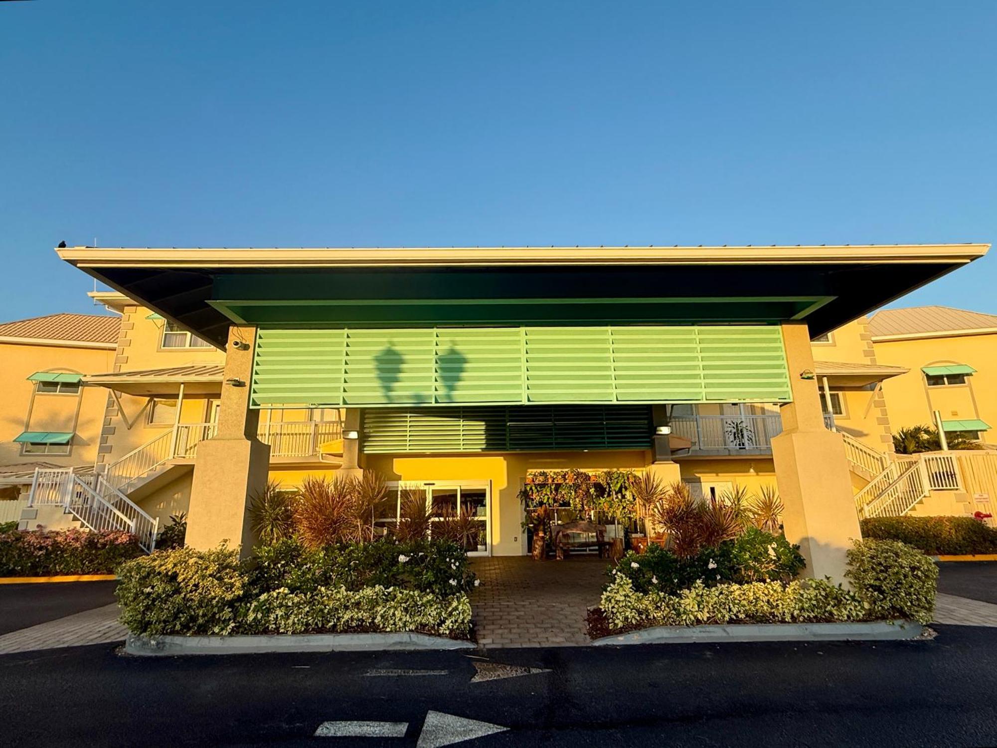 The Grand Caymanian Resort George Town Luaran gambar